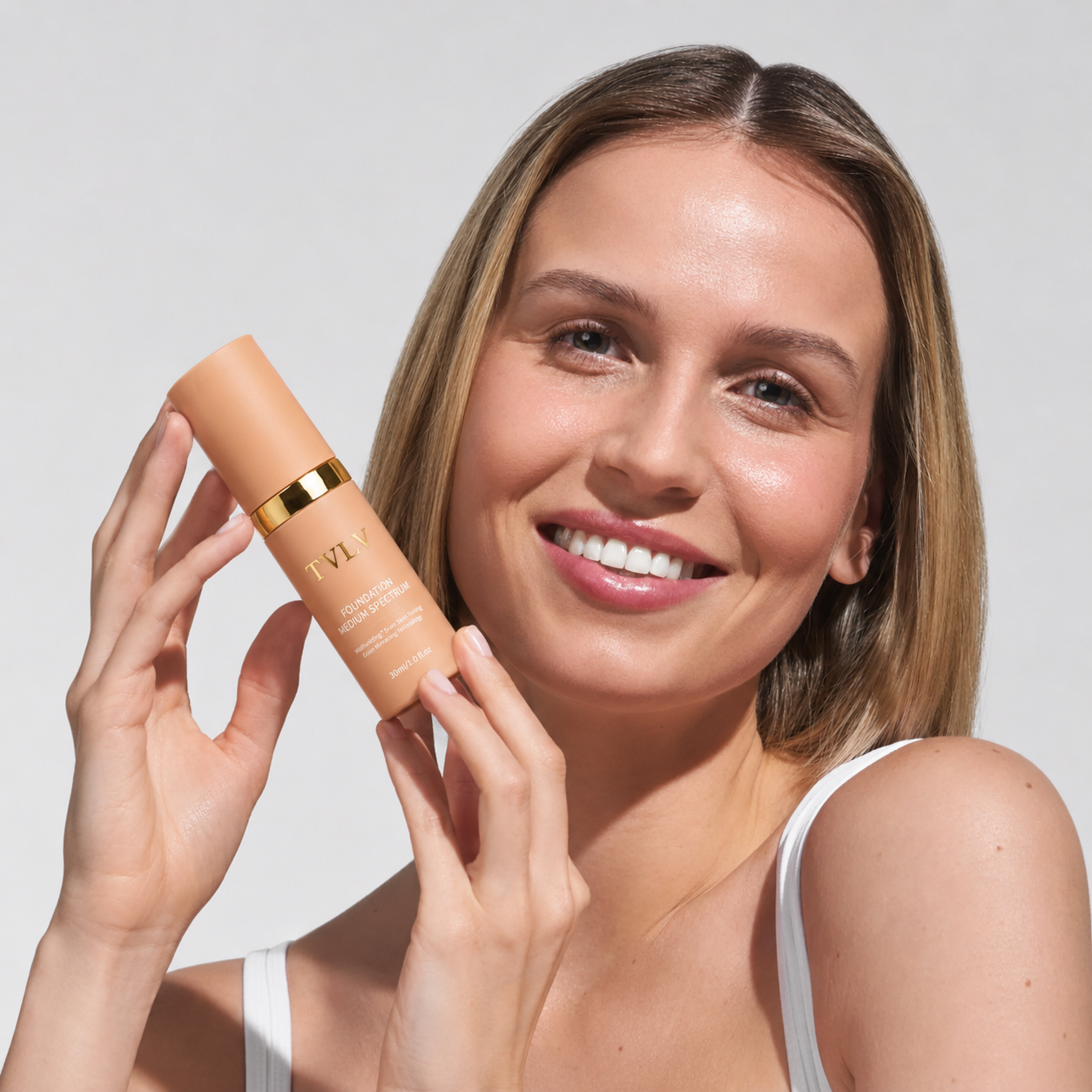 Base de Maquillaje TVLV con SPF 50+